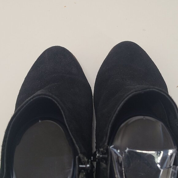 Gianni Bini Women's Booties Ankle Boots Black Suede Side Zip Size 8 - Picture 5 of 8